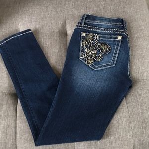 Must go!!! Cleaning up my closet Miss me jeans